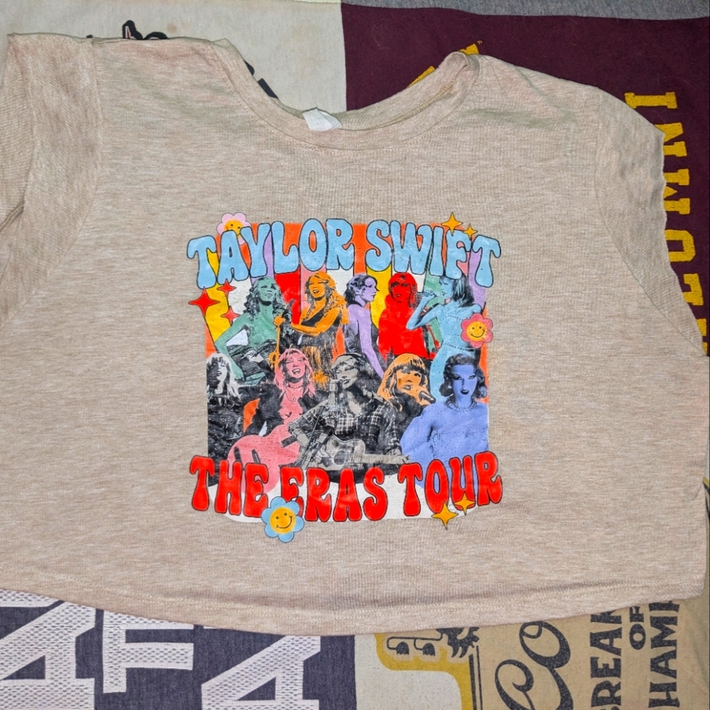 🍒Taylor Swift Eras Tour Cropped Tank Top